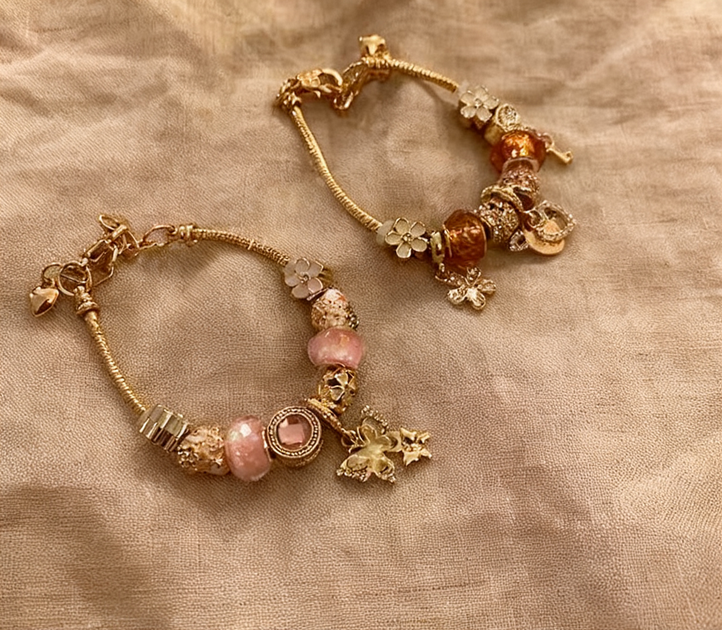 vintage light luxury bracelet