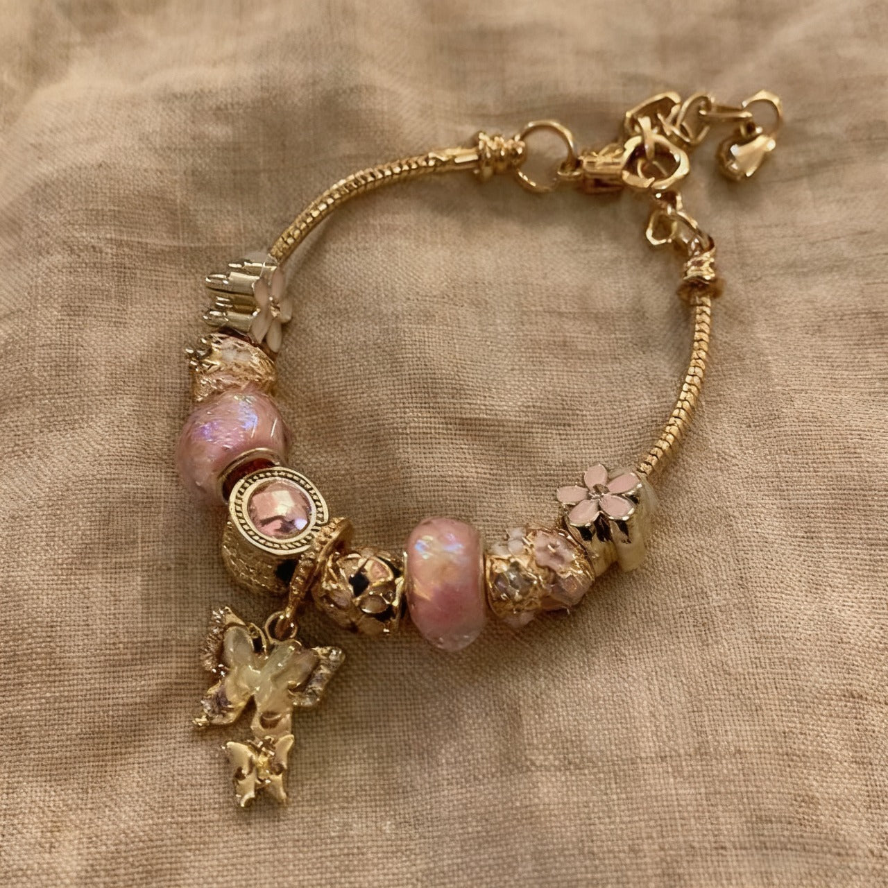 vintage light luxury bracelet