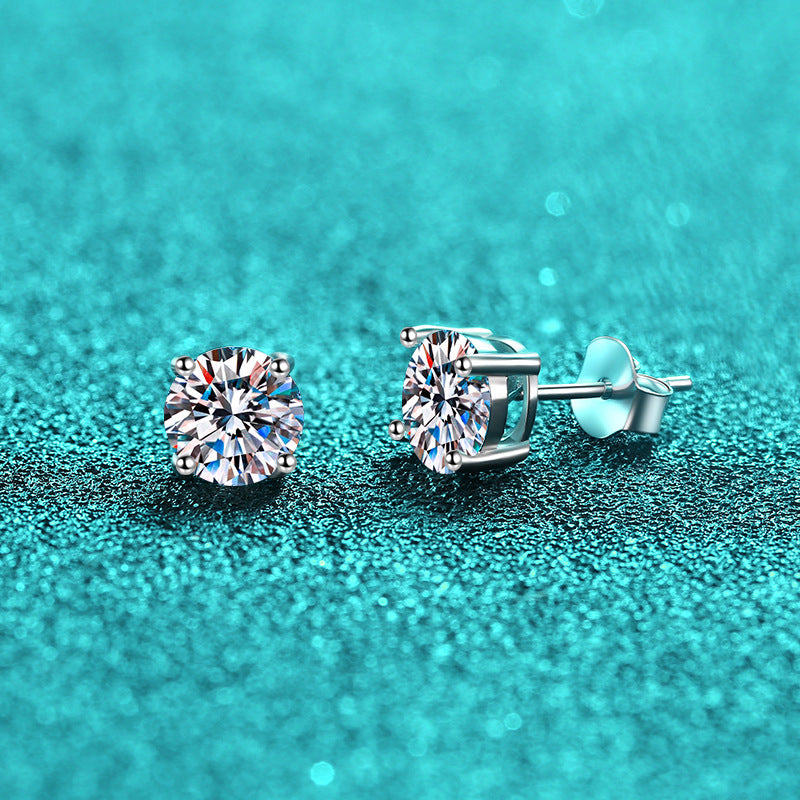 Extra image for Diamond Stud Earrings